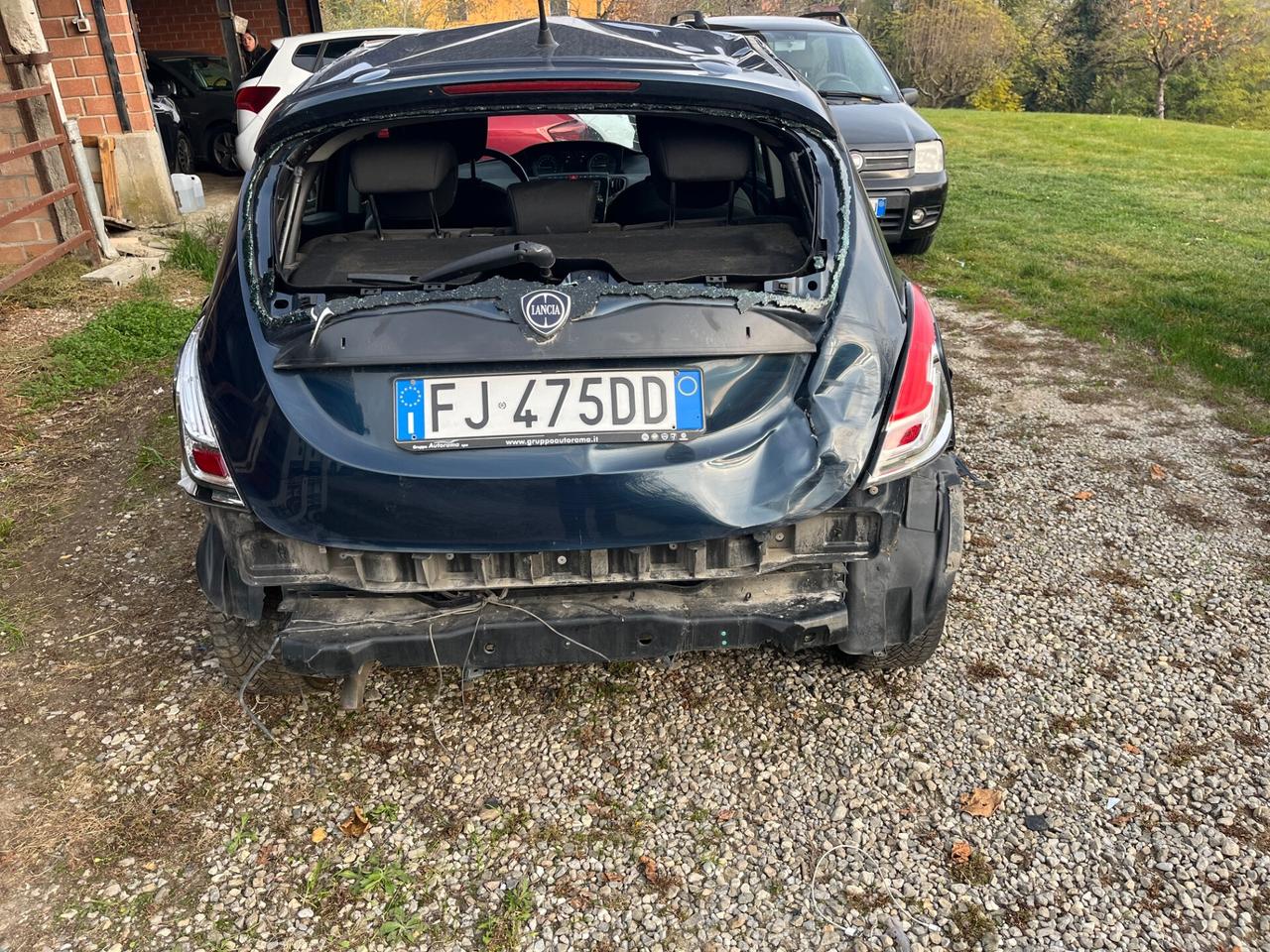 Lancia Ypsilon 1.2 GPL Ecochic 2017 INCIDENTATA