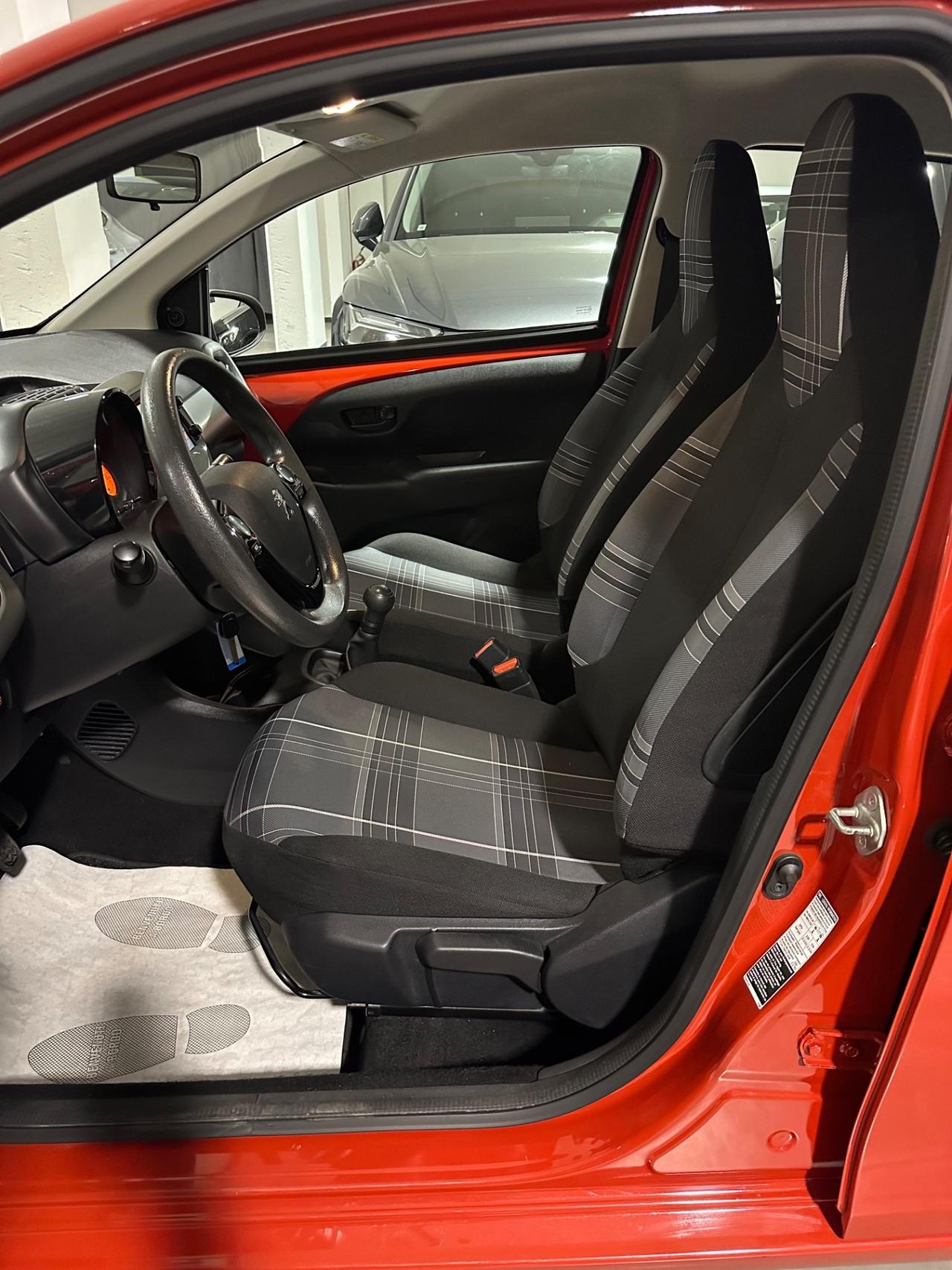 Peugeot 108 VTi 68 5 porte Allure TOP!