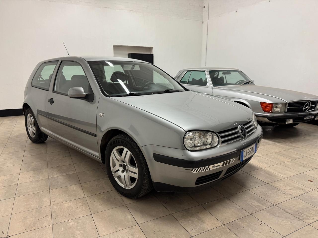 Volkswagen Golf 1.4 16V cat 3 porte