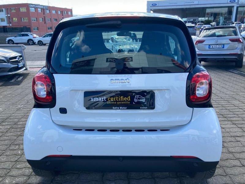 smart fortwo EQ Passion