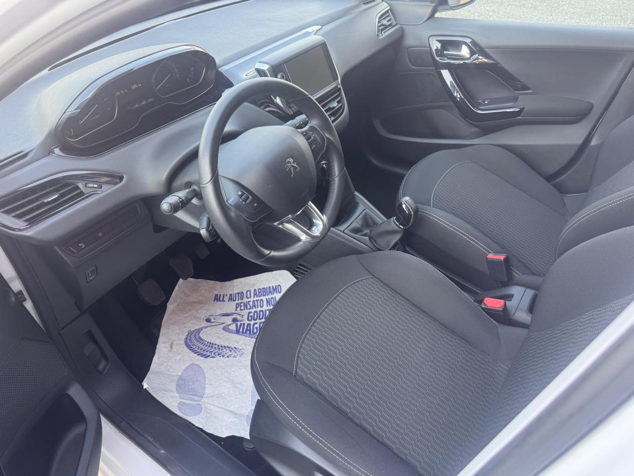 Peugeot 208 1.2 82 cv Active