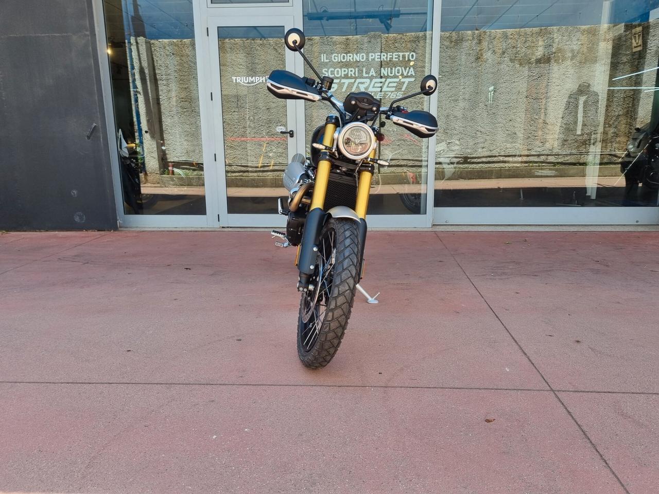 Triumph Scrambler 1200 XE