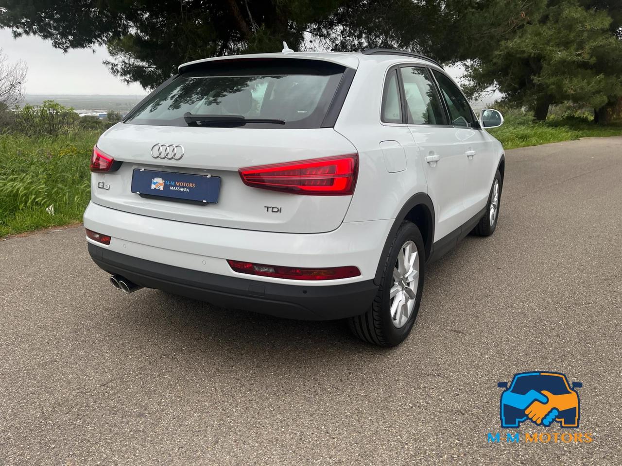 Audi Q3 2.0 tdi Business 150cv s-tronic