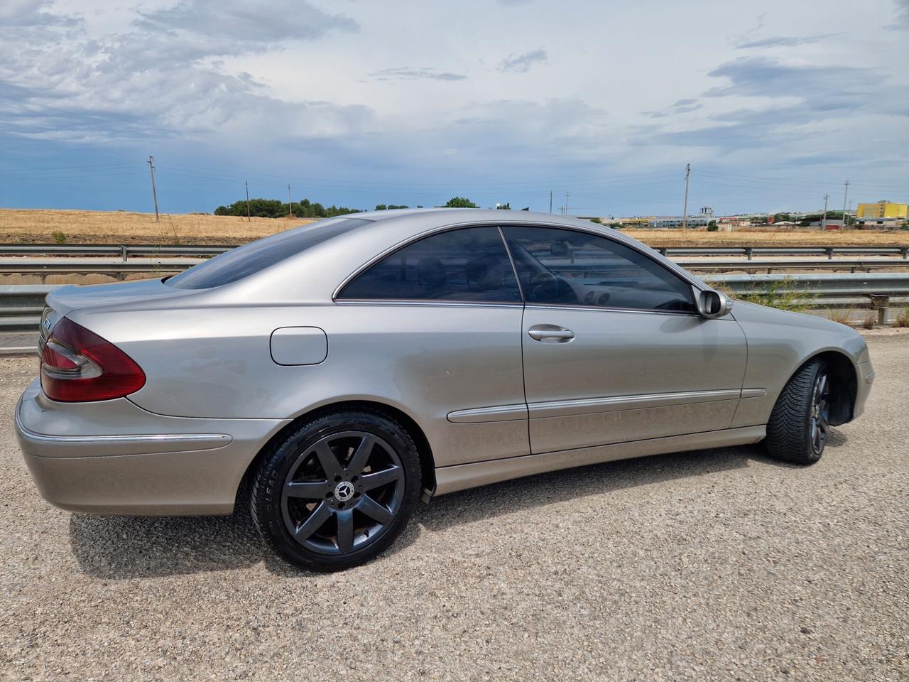 Mercedes-benz CLK 270 CDI cat Avantgarde