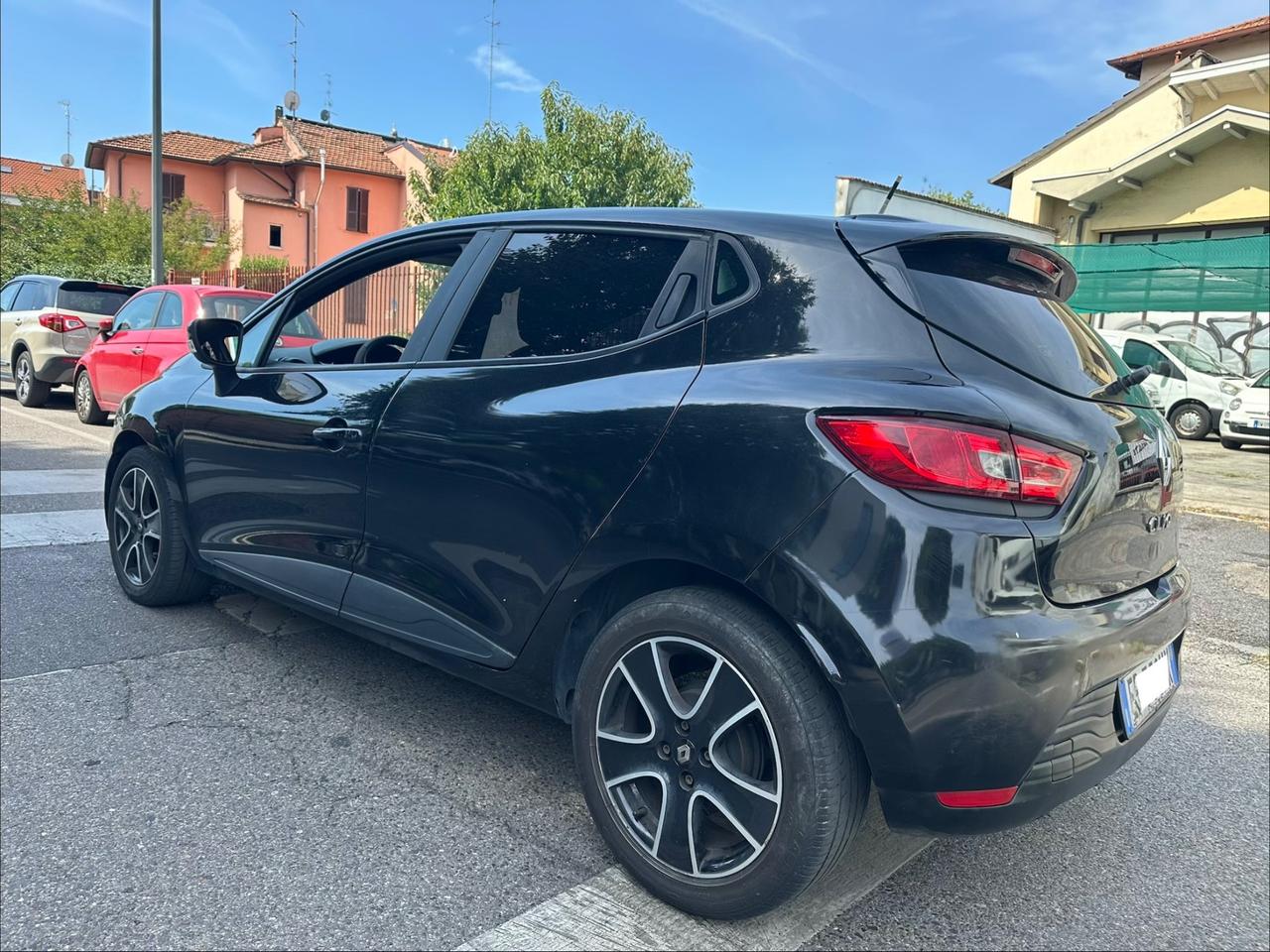 Renault Clio 1.2 75CV 5 porte Wave - ok neopatentati