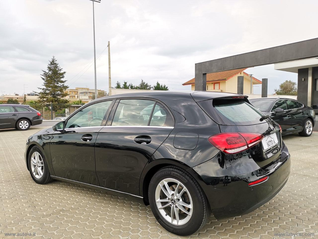 MERCEDES-BENZ A 180 d Automatic Business Extra