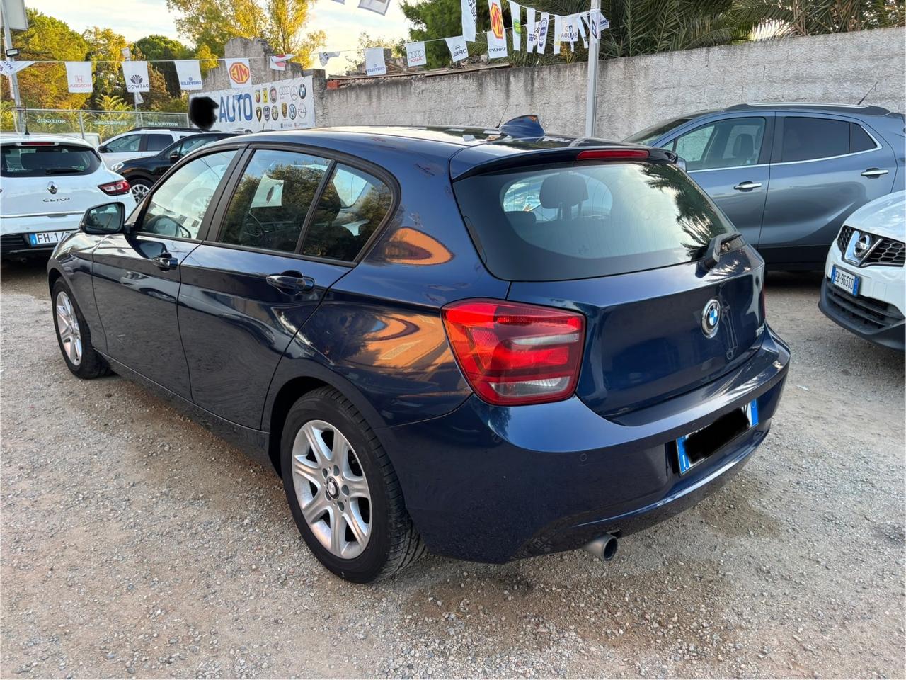 Bmw 116 116d 5p. Urban