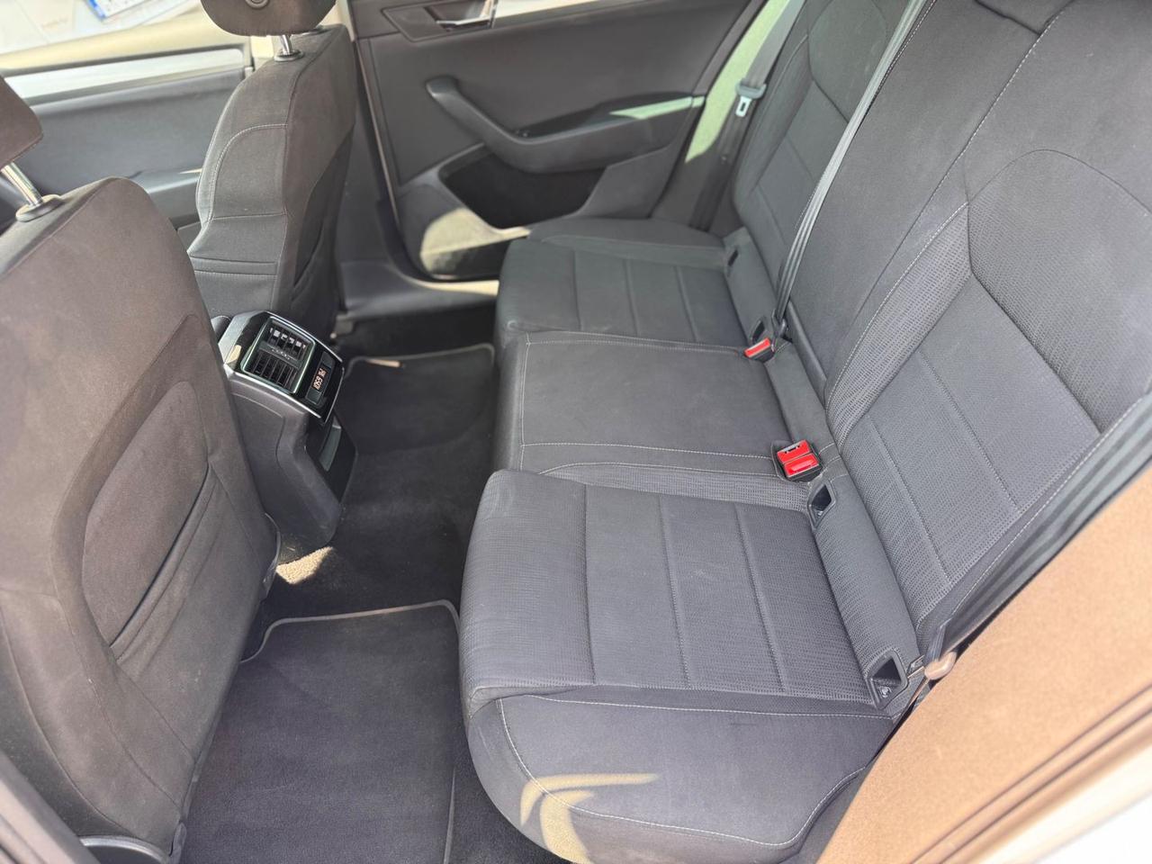 Skoda Superb Executive 2.0 TDI #12030