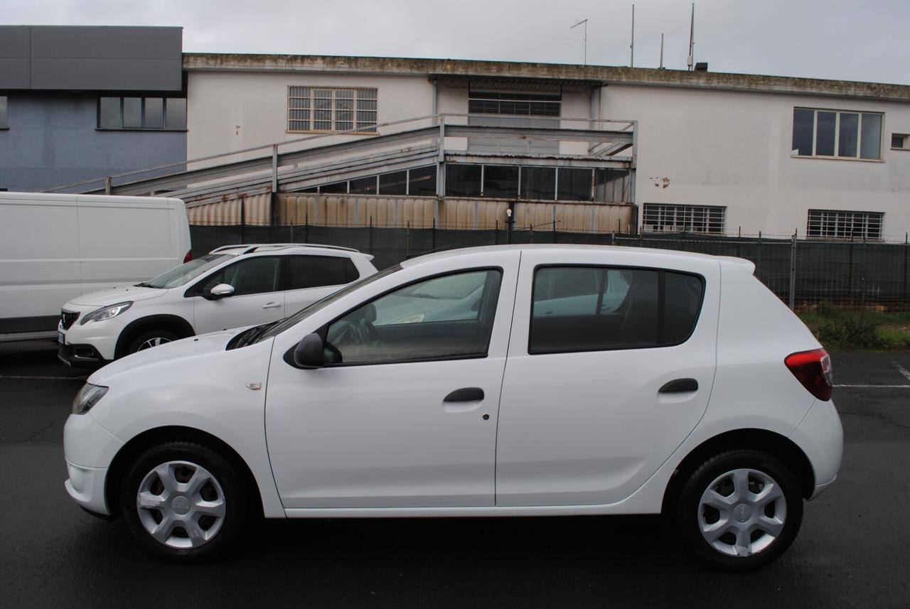 Dacia Sandero 1.2 GPL 75CV