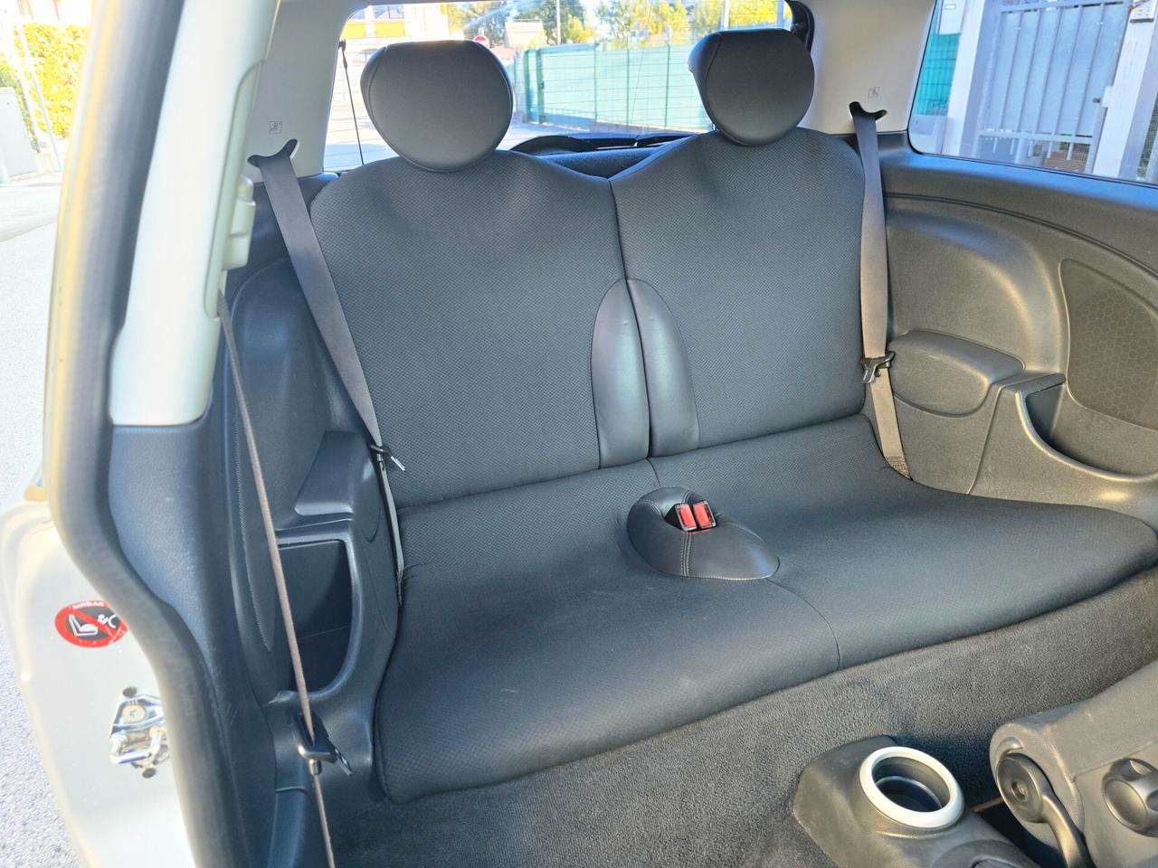 Mini Cooper 1.6 BENZINA OK NEOPATENTATI 150000KM
