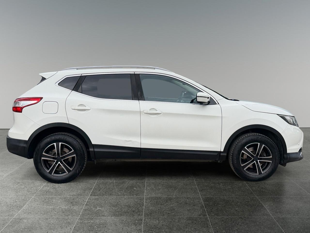 Nissan Qashqai 1.5 dci 360° 110cv E6 *UNICO PROPRIETARIO*