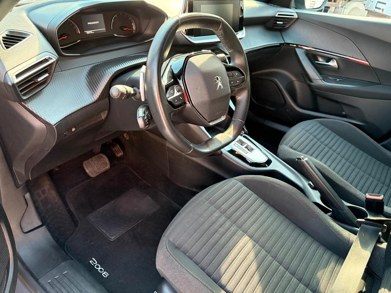 Peugeot 2008 PureTech 100 S&S Allure