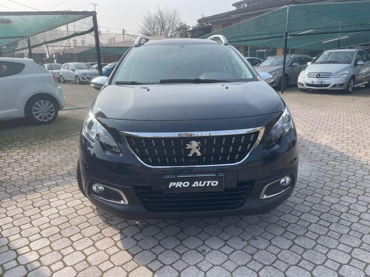 Peugeot 2008 BlueHDi 100 S&S Black Matt