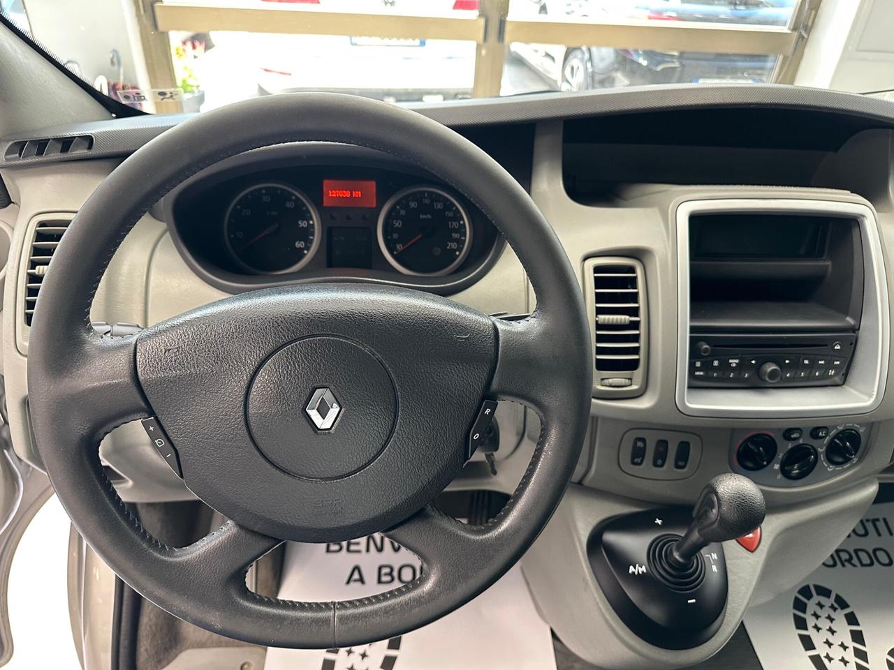 Renault Trafic T29 2.5 dCi/150 PL-TN Passenger Comfort DPF