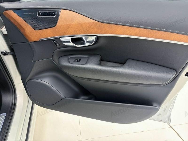 Volvo XC90 B5 (bz) 250CV AWD GEARTRONIC 7 POSTI INSCRIPTION