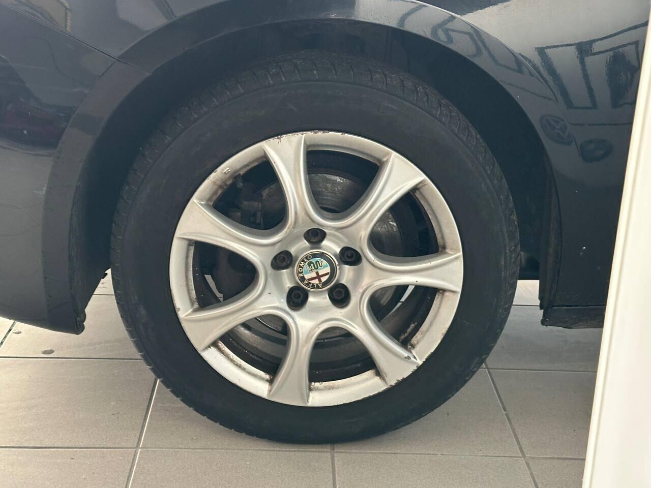 Alfa Romeo Giulietta 1.6 - 105 CV