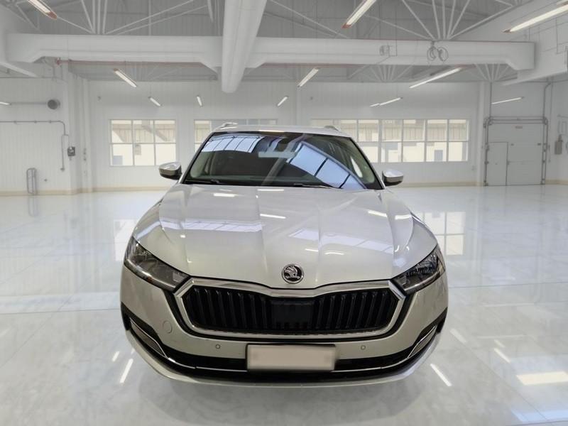 SKODA OCTAVIA 1.5 E-TEC STYLE DSG 5 PORTE STATION WAGON