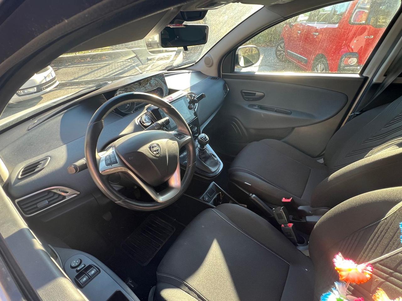 Lancia Ypsilon Silver 1.2 LPG #8176