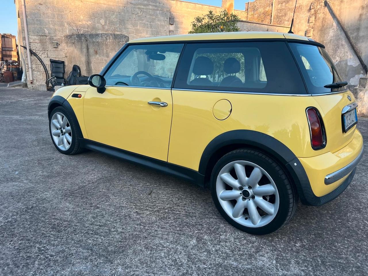 Mini 1.4 tdi One D de luxe