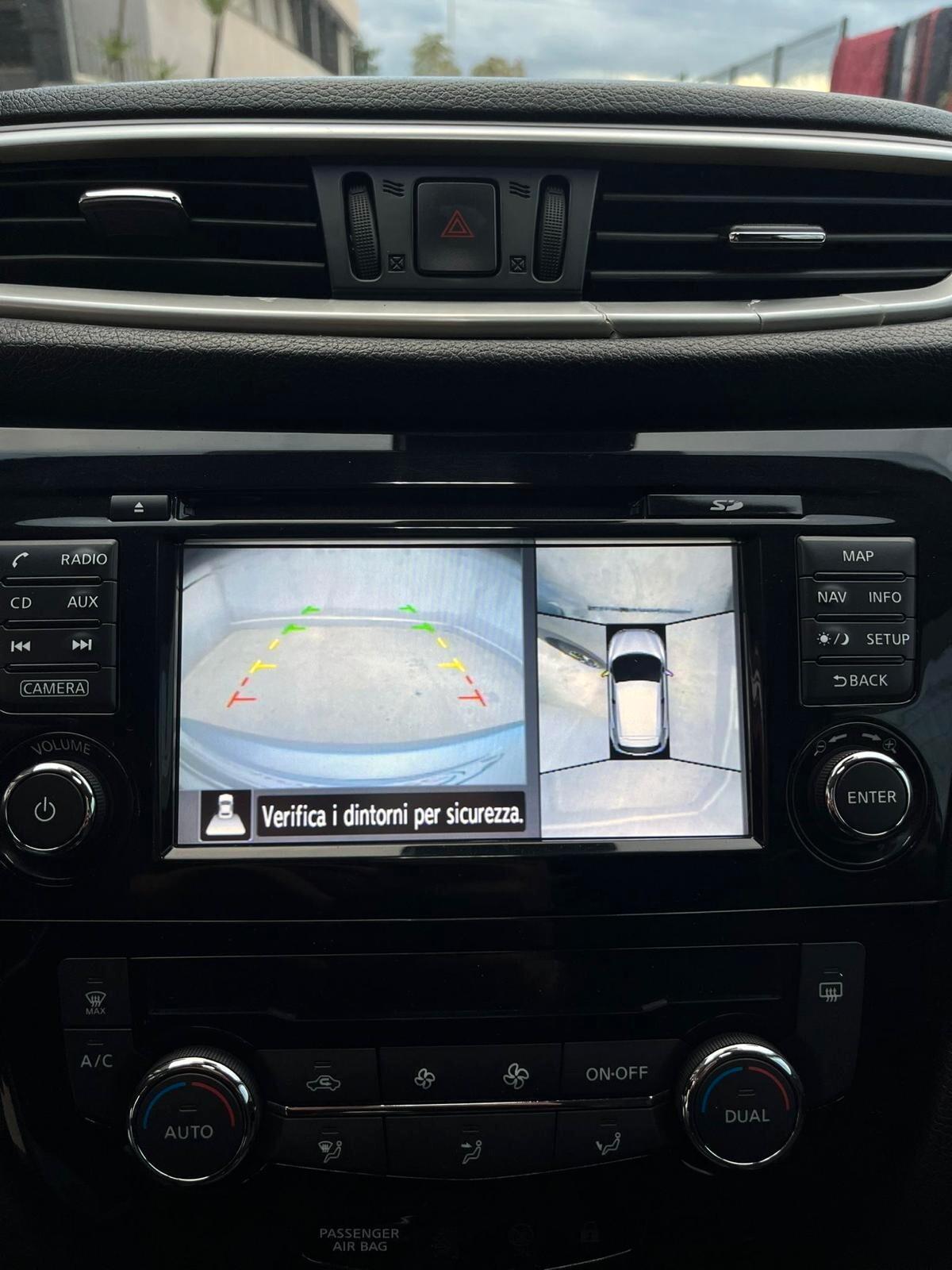 Nissan Qashqai 1.5 dCi N-Connecta