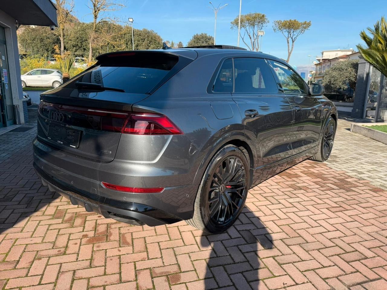 Audi Q8 ACCONTO €35.000 NOLEGGIO RISCATTO NO SCORING