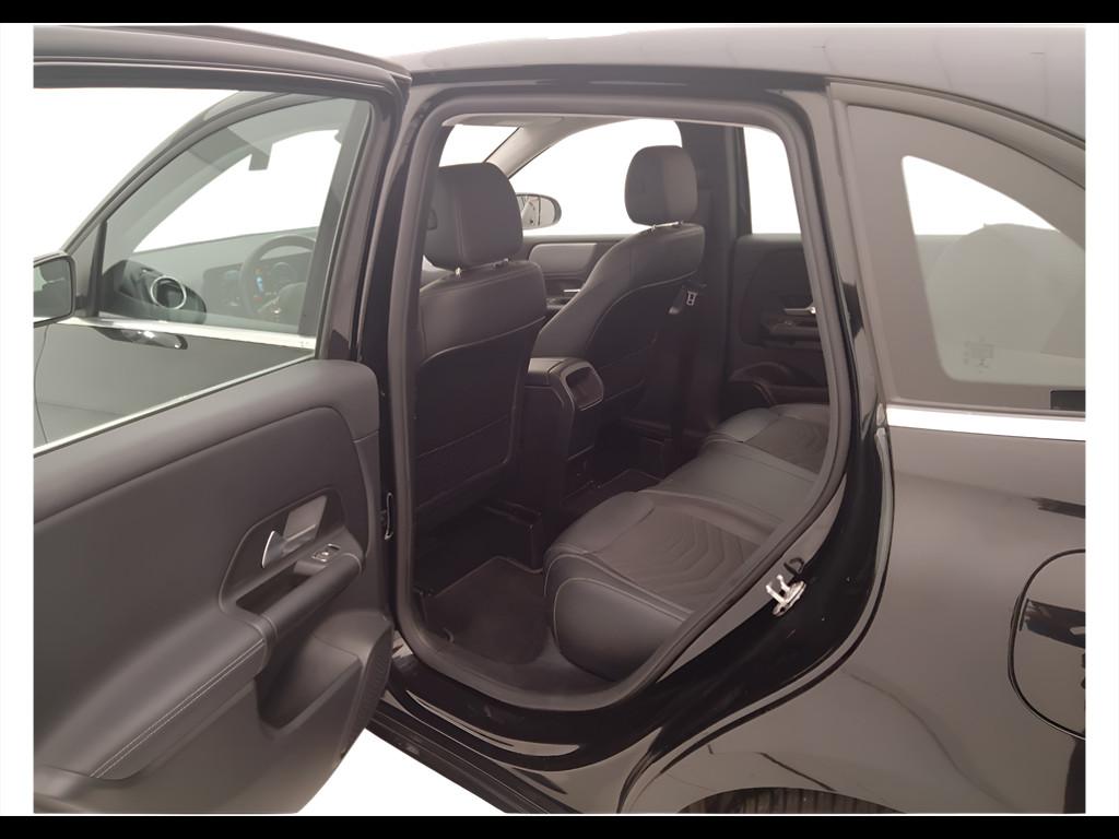 Mercedes-Benz Classe B - W247 2018 - B 180 d Sport auto