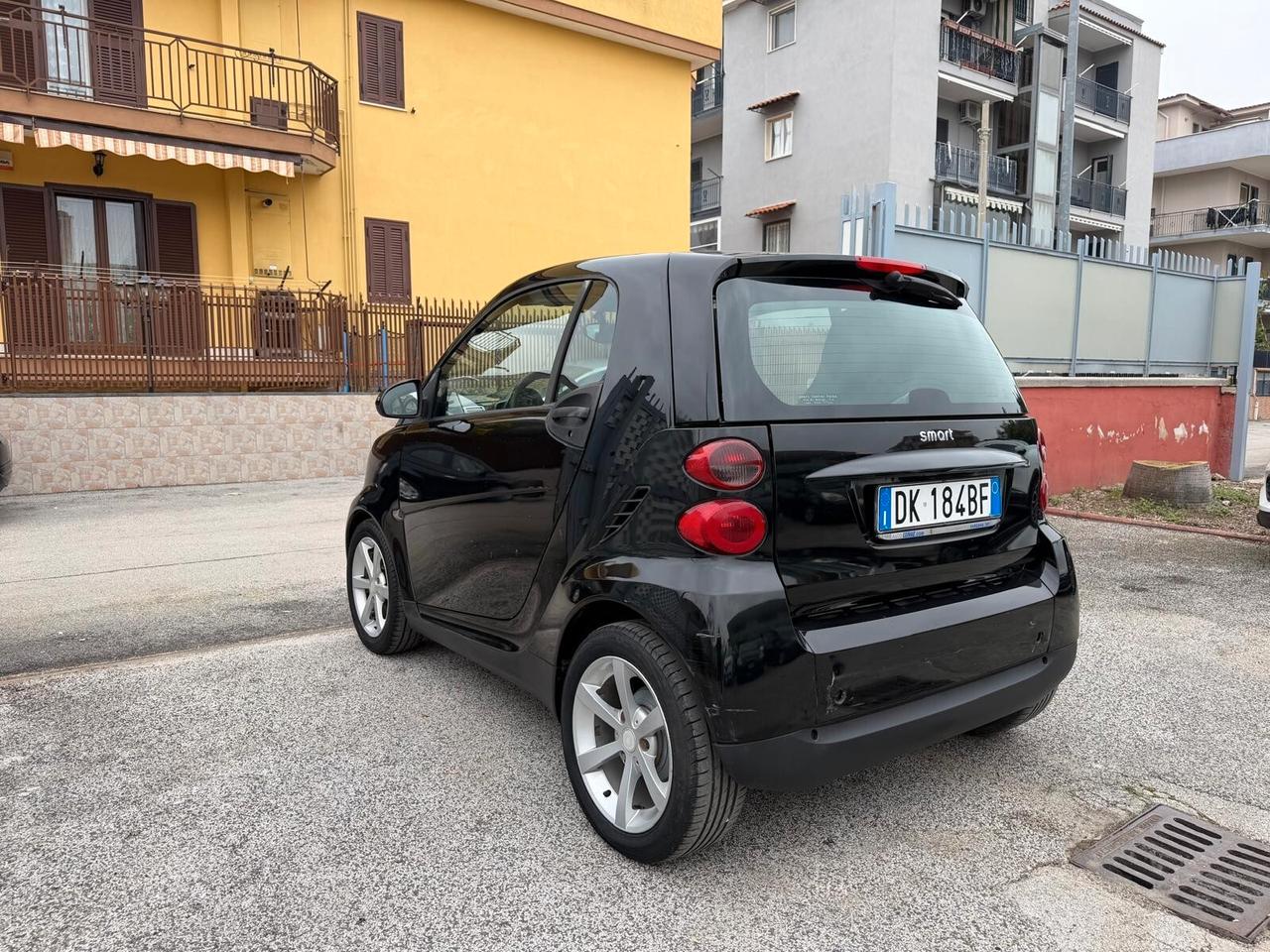 Smart ForTwo 1000 62 kW coupé pulse