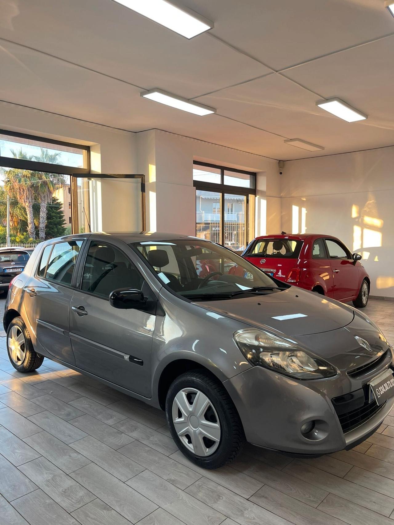 Renault Clio 1.2 16V 5 porte 20th Anniversario