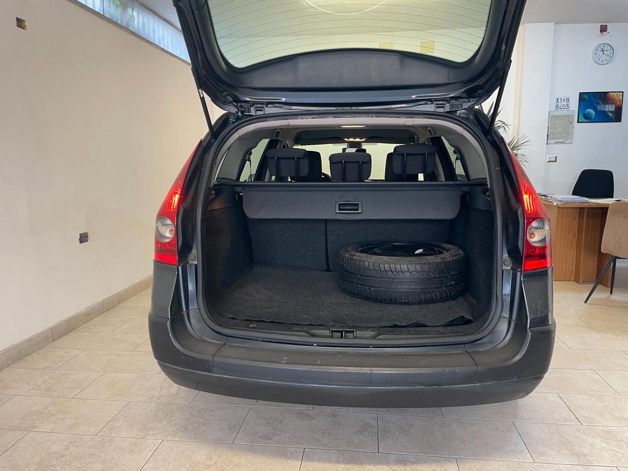 Renault Megane SW 1.6 110 CV GPL STATION WAGON GRANDTOUR TAGLIANDATA