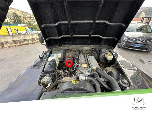 Land Rover DEFENDER SOFTTOP 90 2.5 4WD