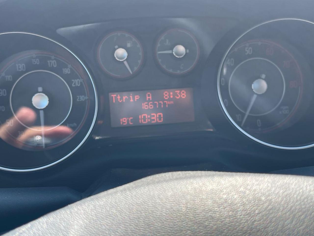 Fiat Punto Sport 1.4 16V Multiair #10825