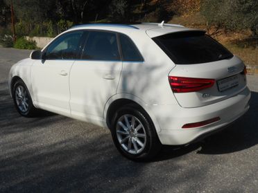 Q3 quattro(4x4)2.0TDI(S-TRONIC,TETTO-NAVI)STRAFULL