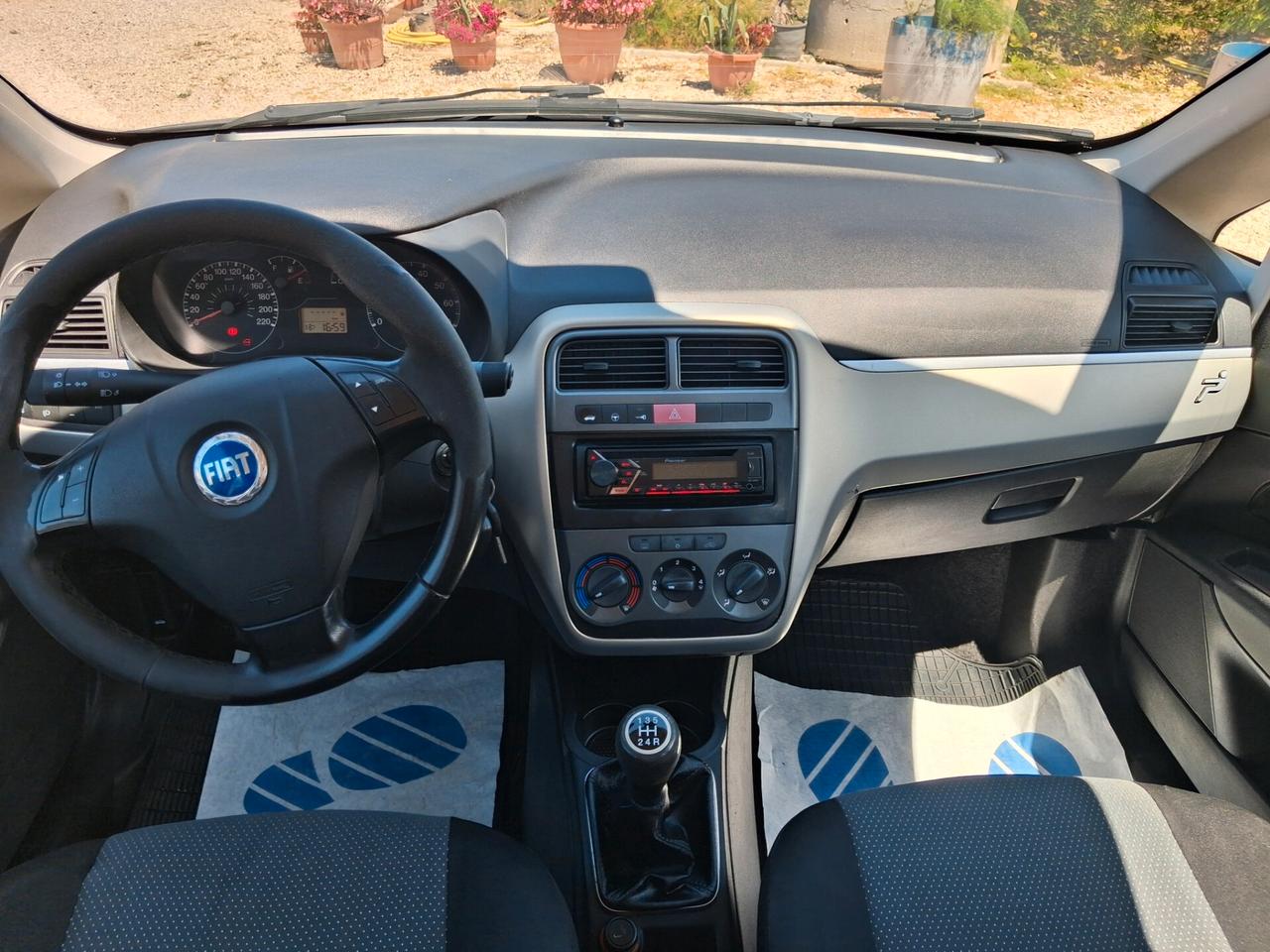 Fiat Grande Punto 1.3 MJT 75 CV 5 porte Dynamic