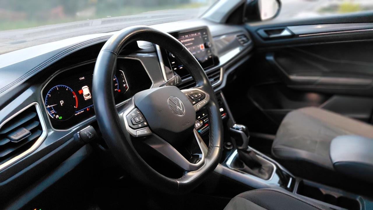 VW T-Roc 2.0 TDI 150 CV DSG STYLE UFFICIALE VOLKSW