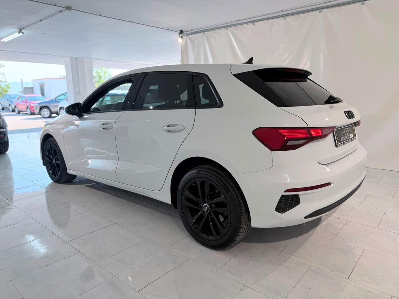 Audi A3 30TDI SPORTBACK 116CV AUTOMATICA