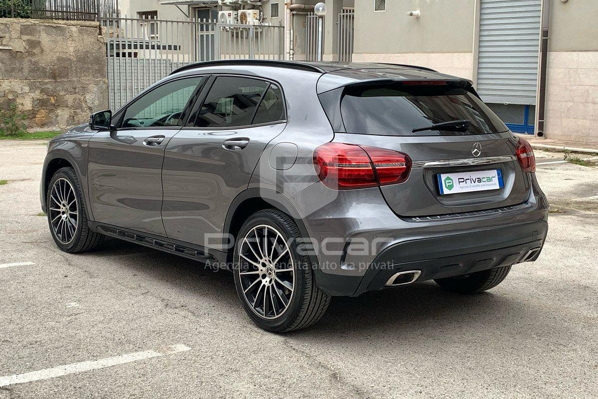 MERCEDES GLA 200 d Automatic 4Matic Premium