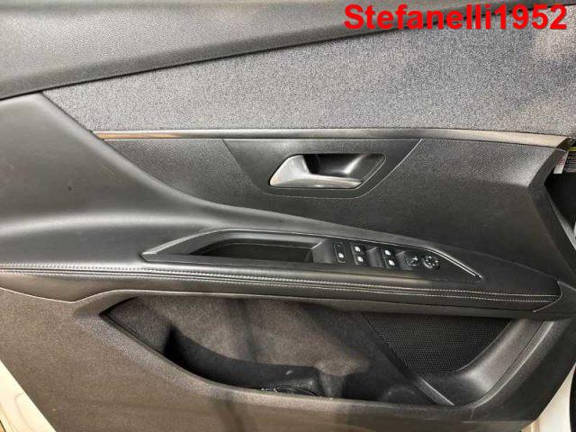 PEUGEOT 5008 II 2016 - 1.6 bluehdi GT-Line s&s 120cv 7p.ti