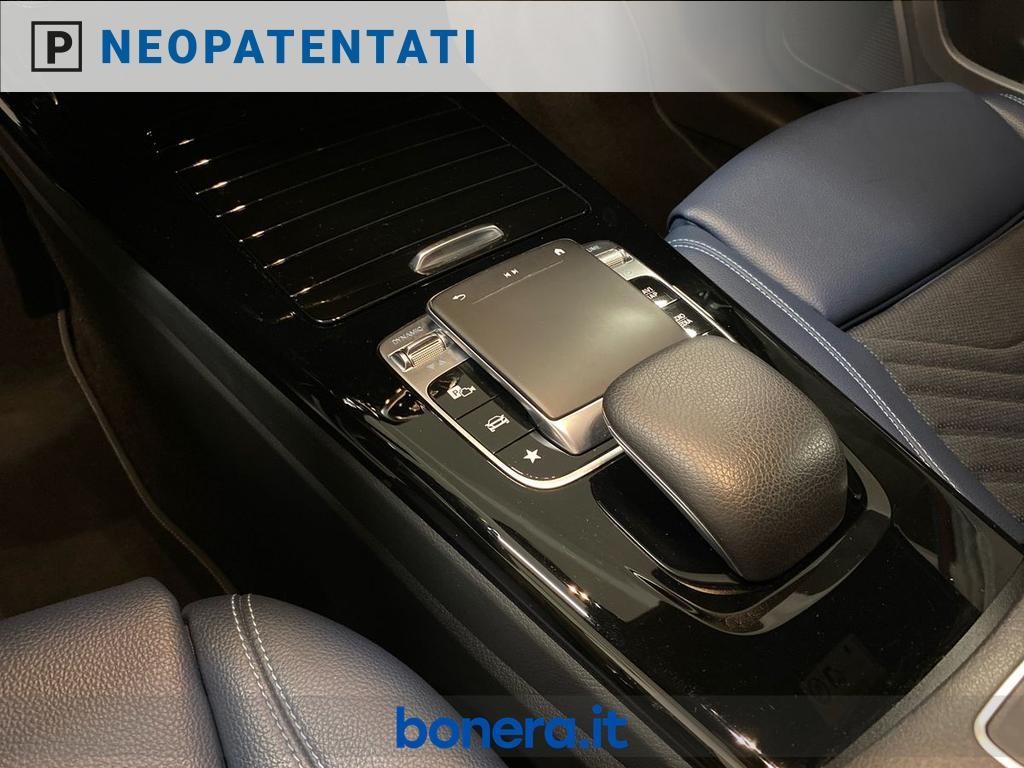Mercedes Classe A 180 180 D Business 8G-DCT