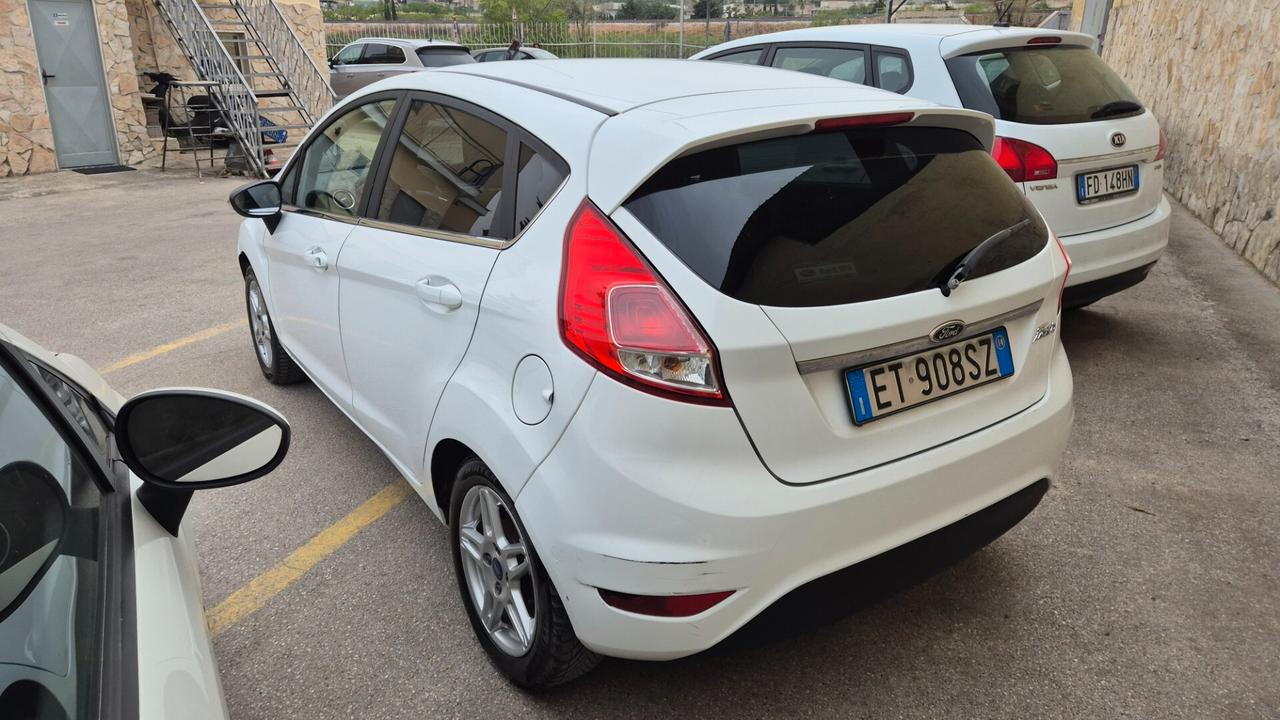 Ford Fiesta 1.0 80CV 5 porte Titanium