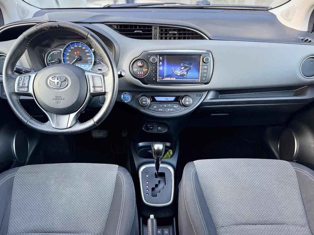 Toyota Yaris 1.5 Hybrid 75CV E6 Neo. Automatica - 2015