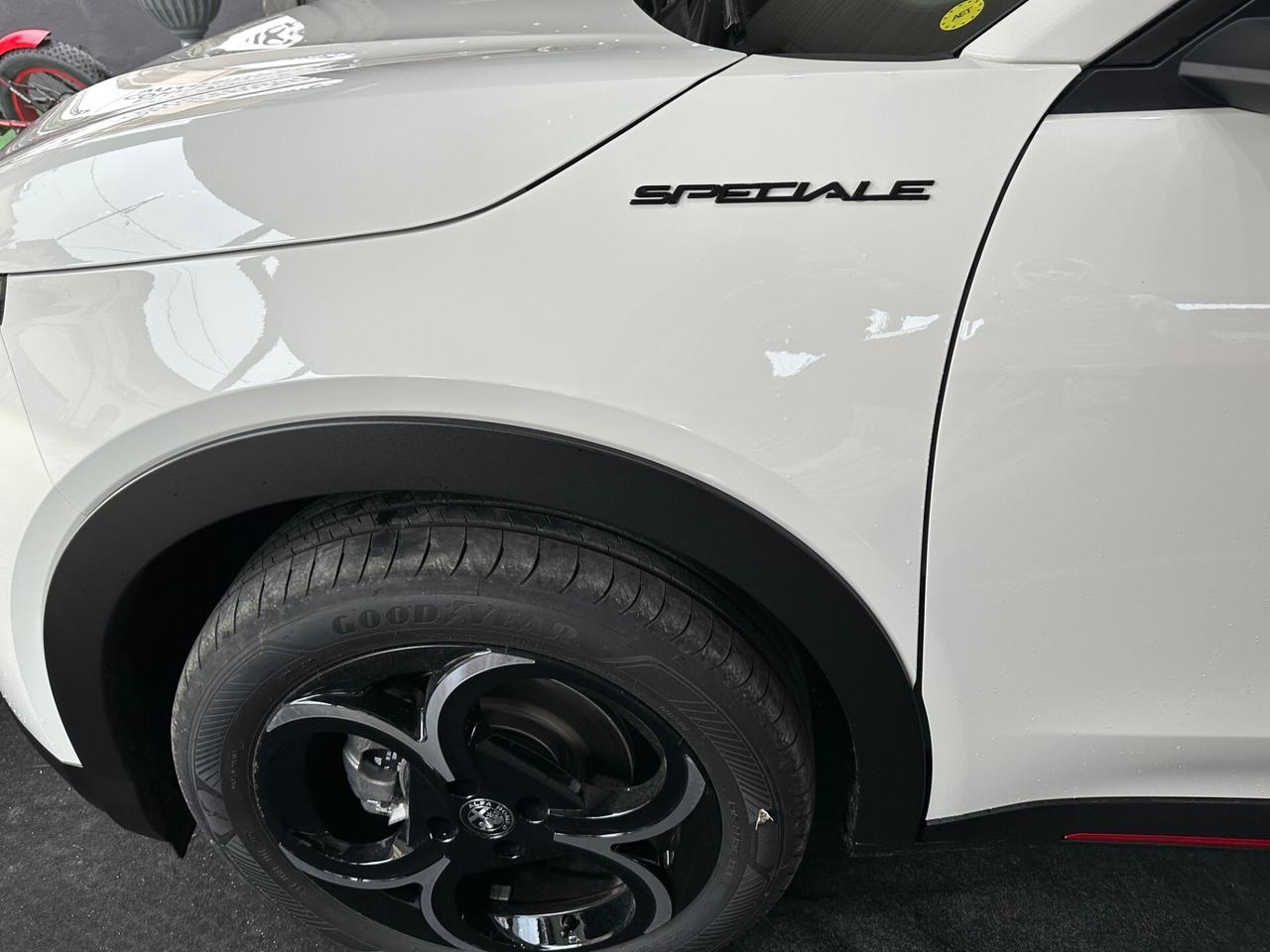 Alfa Romeo Junior 1.2 136 CV Hybrid eDCT6