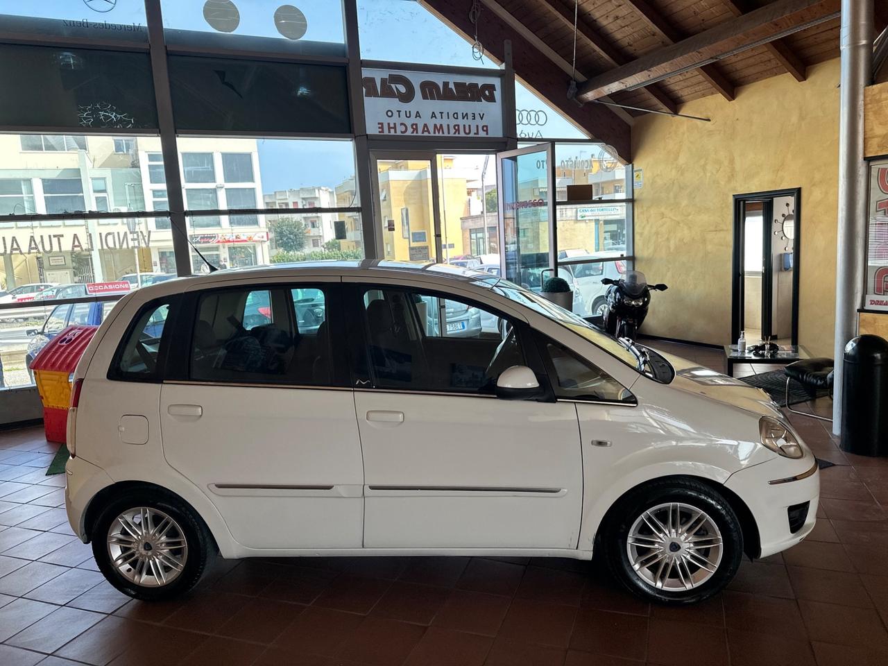 Lancia MUSA 1.4 8V Ecochic (GPL) automatica