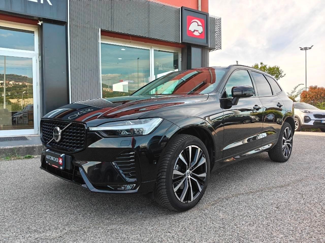 VOLVO XC60 (2017-->) XC60 B5 AWD automatico Ult...