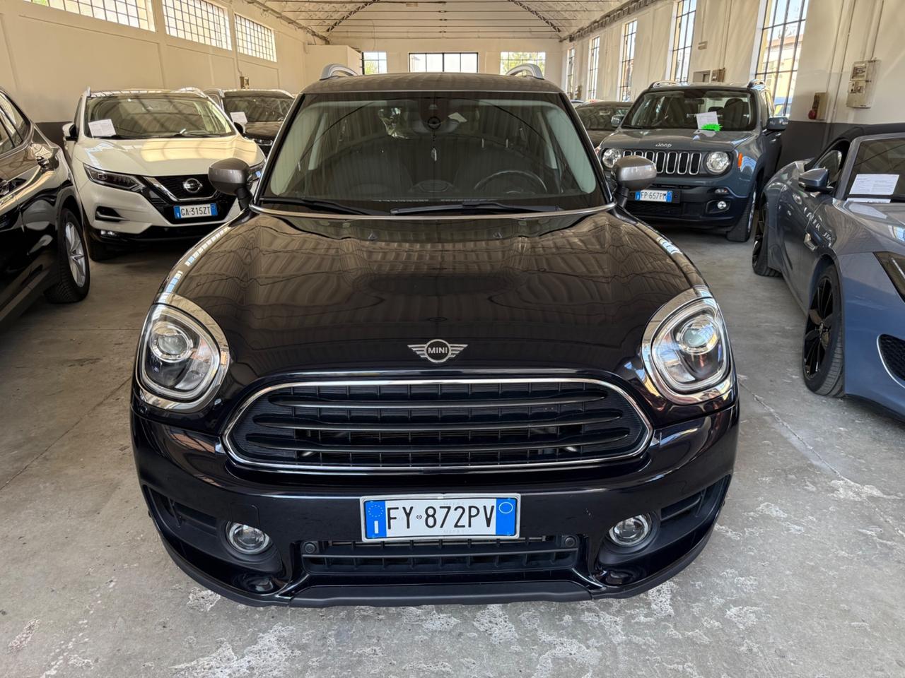 Mini Cooper Countryman 1.5 Hype CAMBIO AUTO UNICO PROP