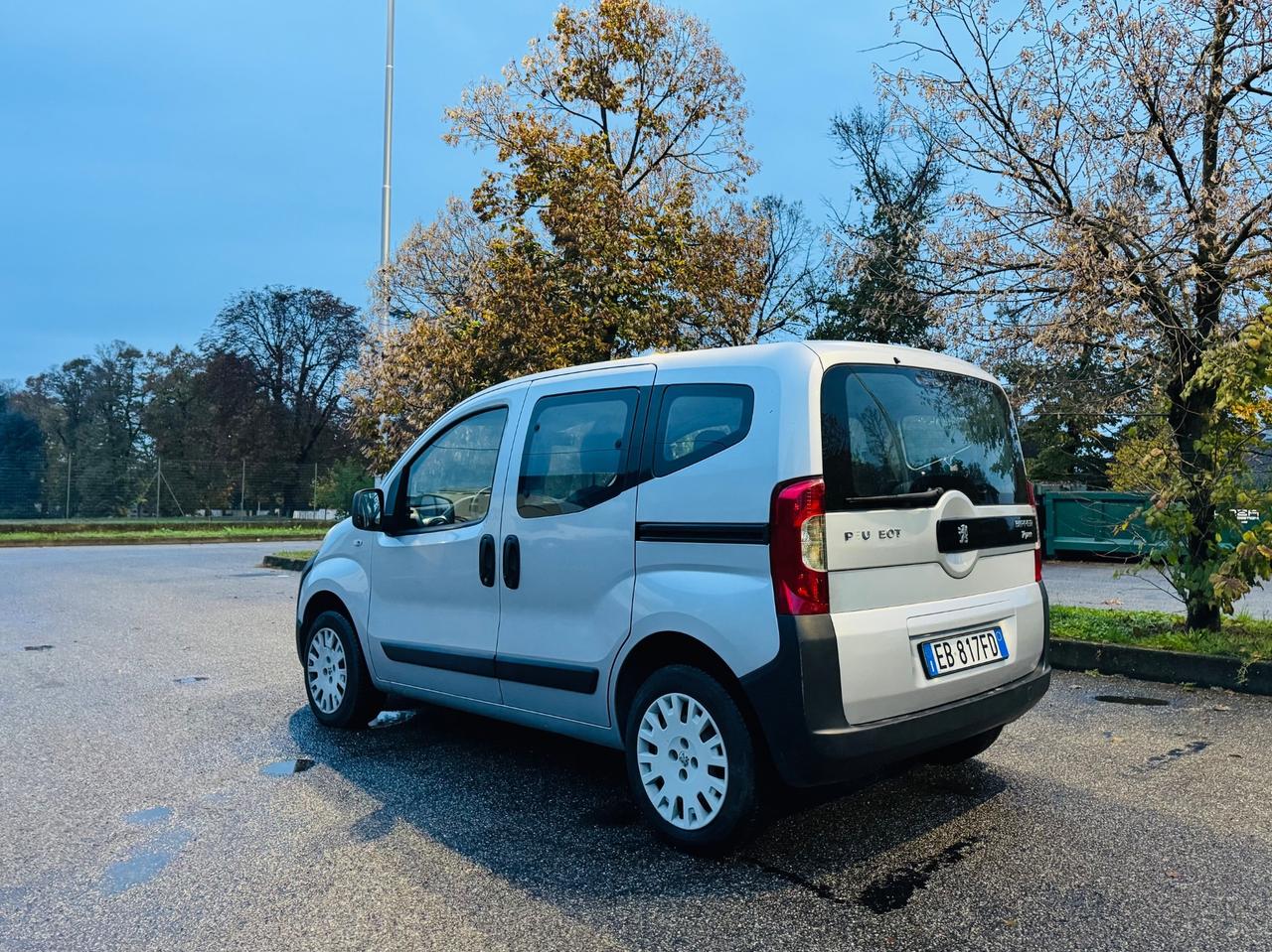 Peugeot Bipper Tepee 1.4 75CV Outdoor