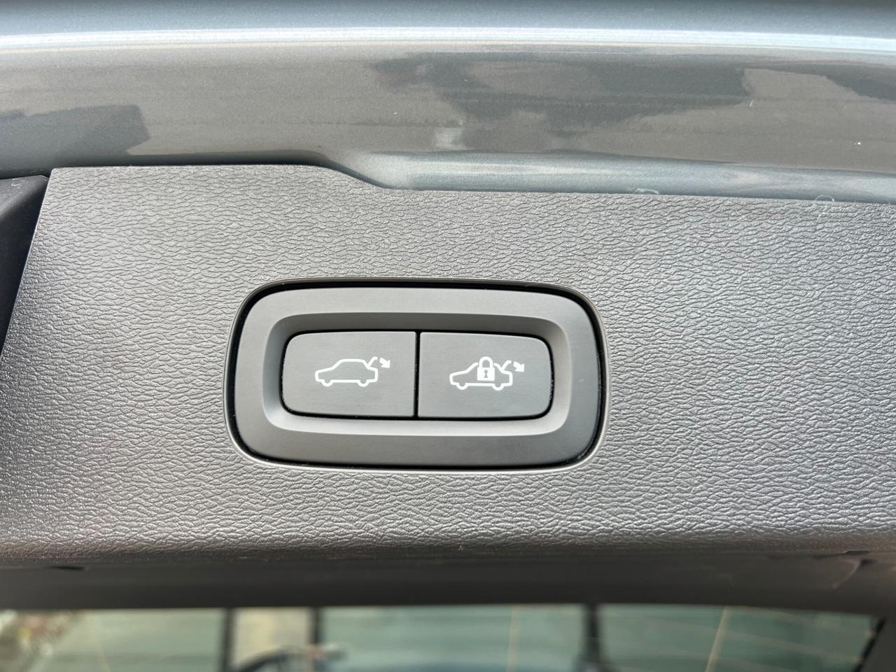 Volvo V60 MILD HYBRID / UNIPROP