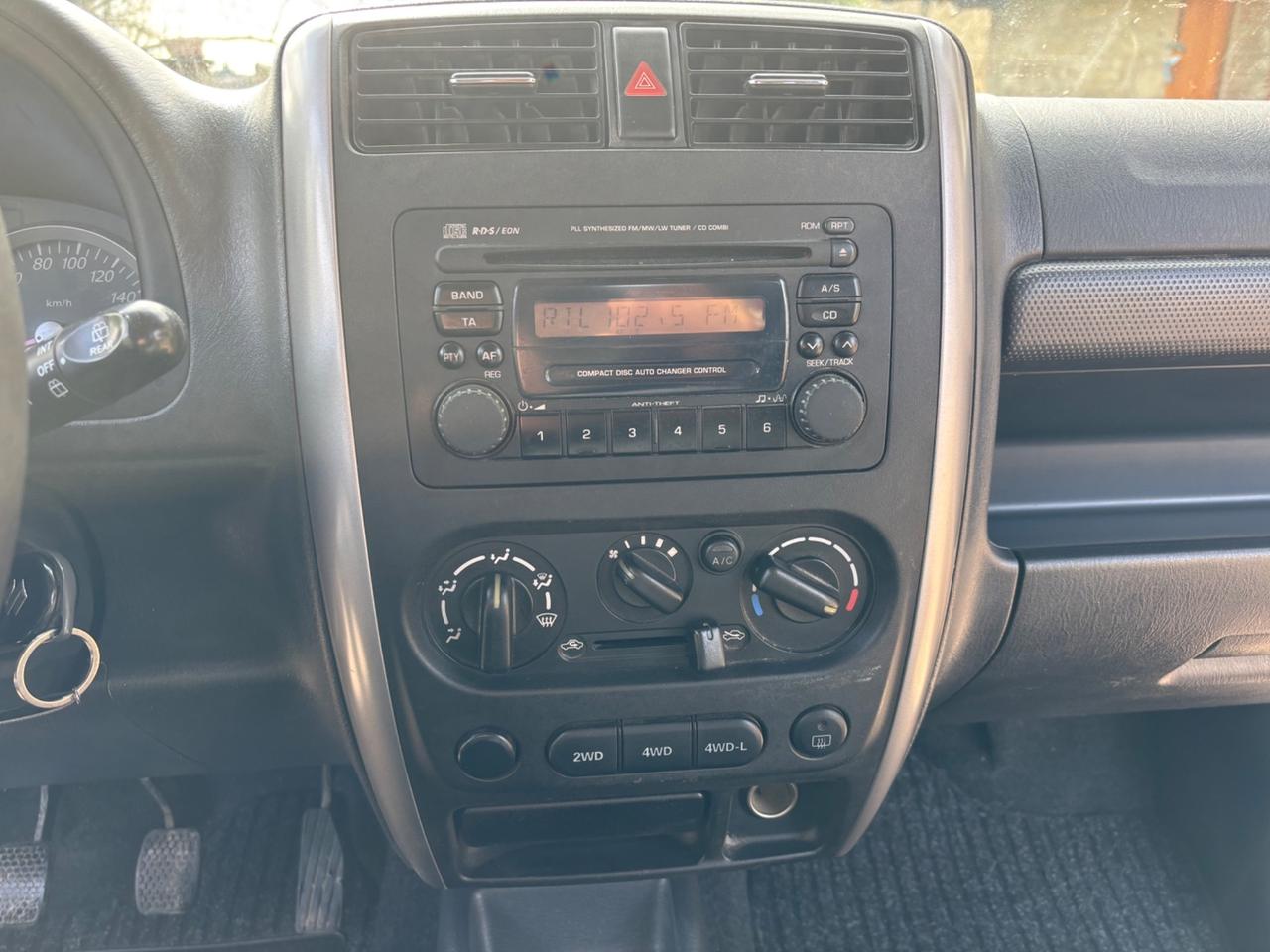 Suzuki Jimny 1.5 DDiS cat 4WD