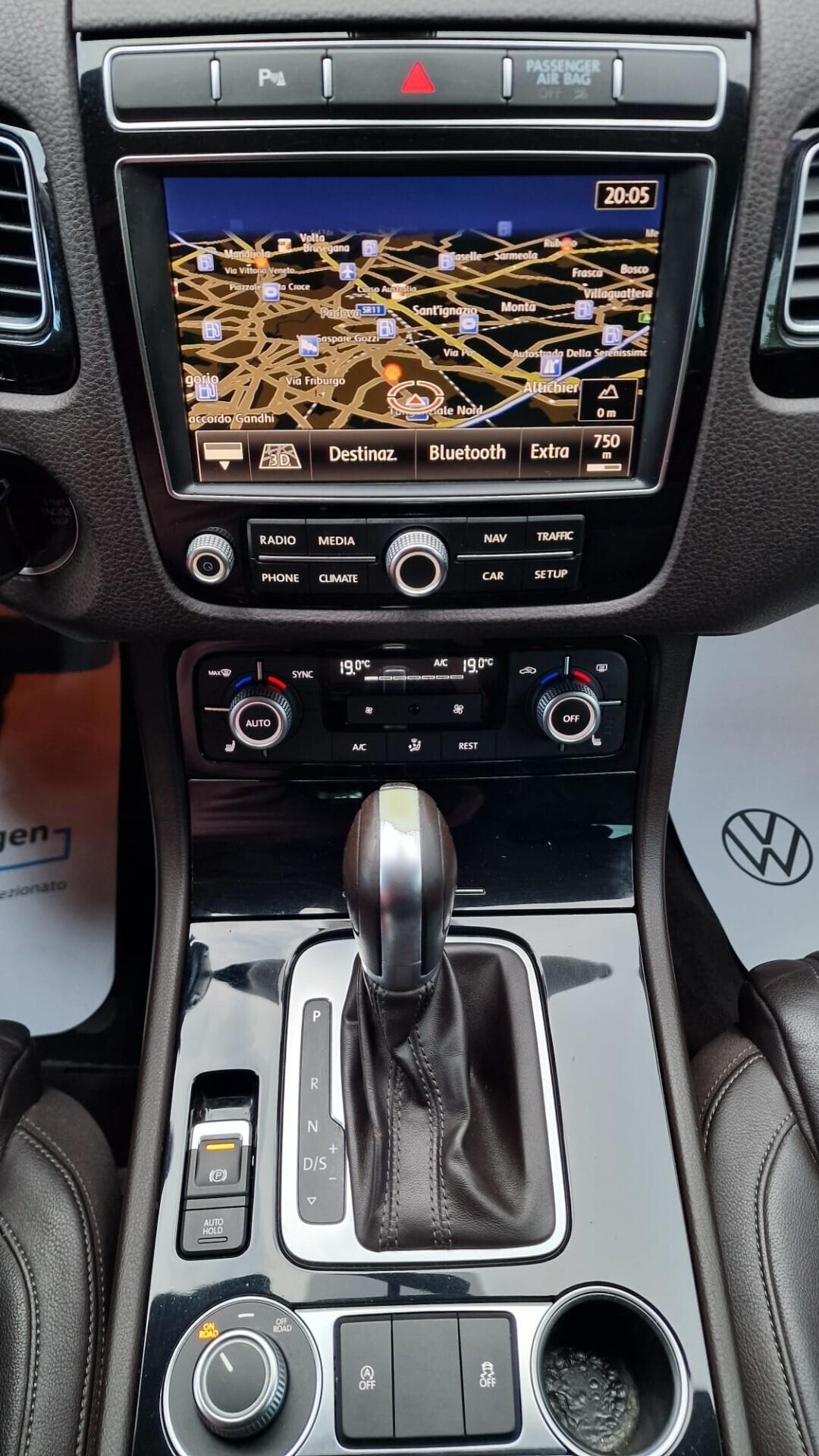 Volkswagen Touareg 3.0 TDI 204 CV tiptronic BlueMo