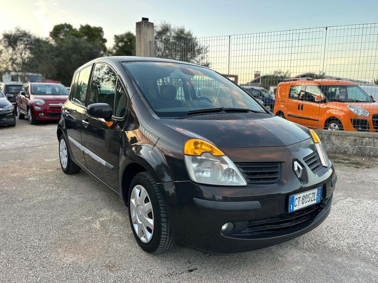 Renault Modus 1.5 dCi -2005