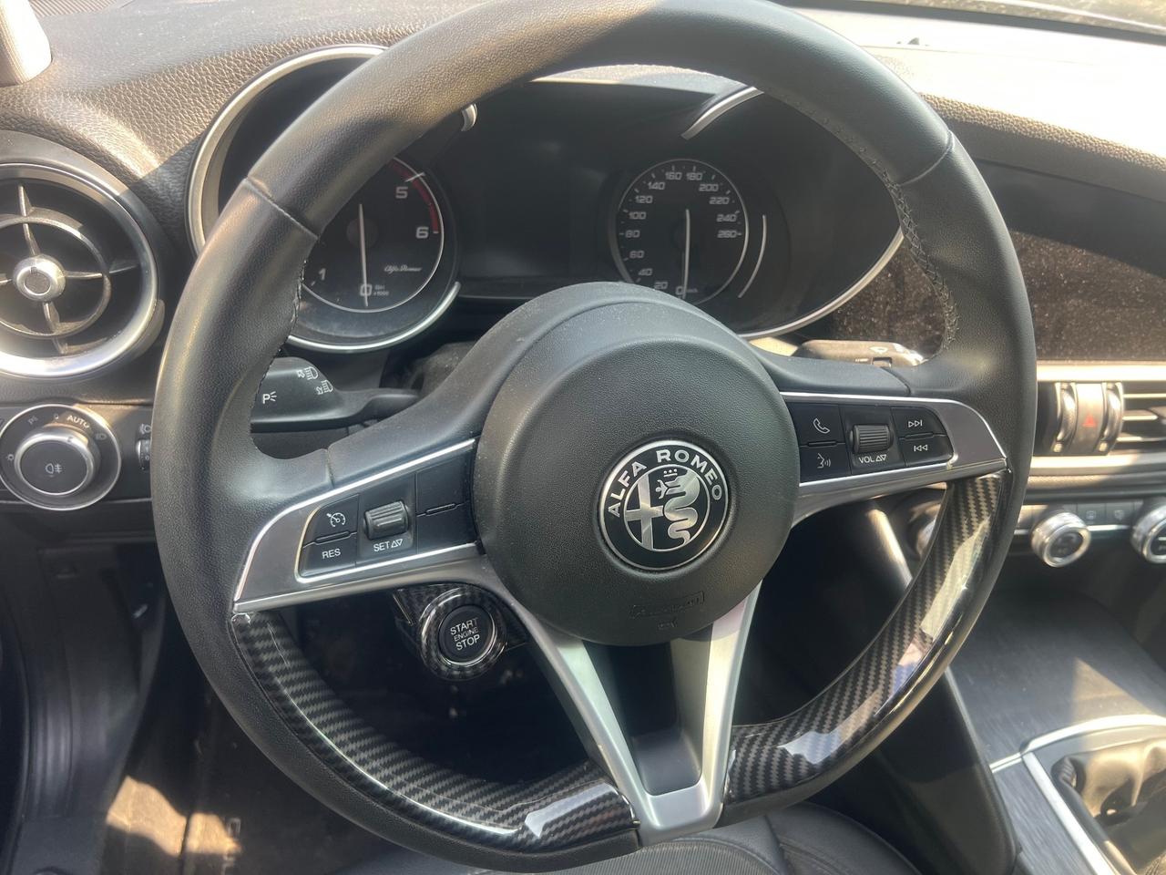Alfa Romeo Giulia 2.2 Turbodiesel 160 CV Super
